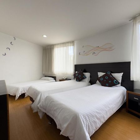 Benidorm Hotel Manizales Esterno foto