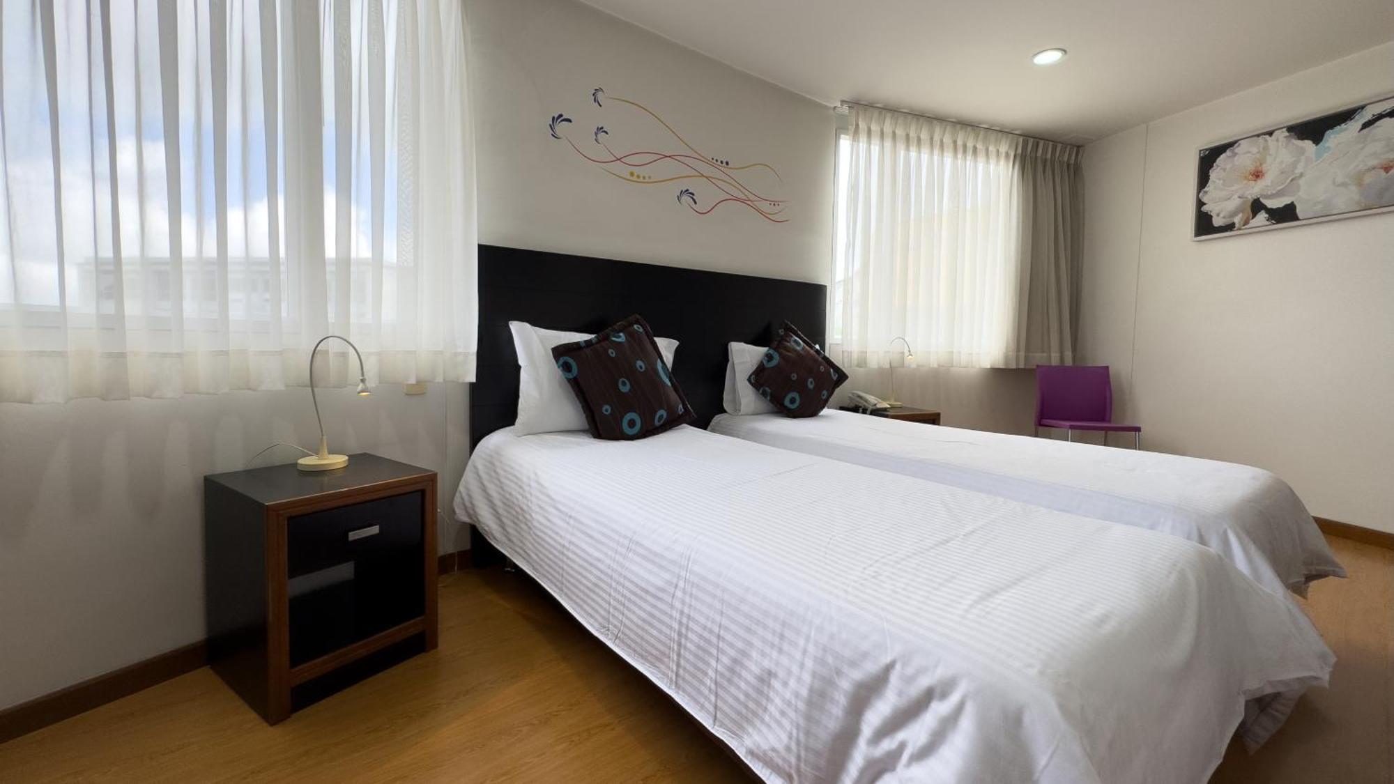 Benidorm Hotel Manizales Esterno foto