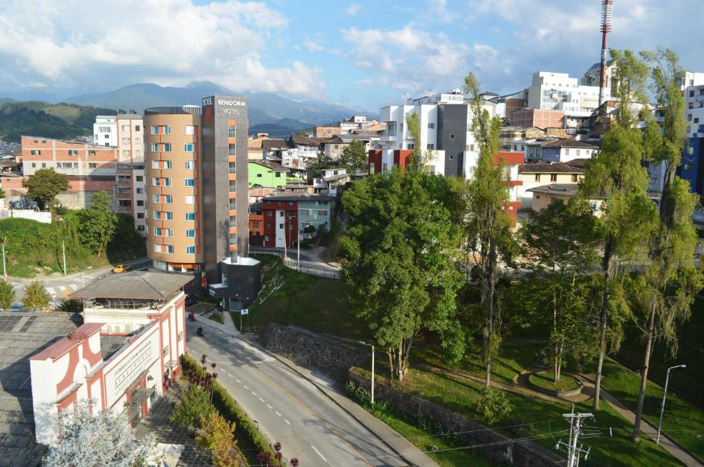 Benidorm Hotel Manizales Esterno foto
